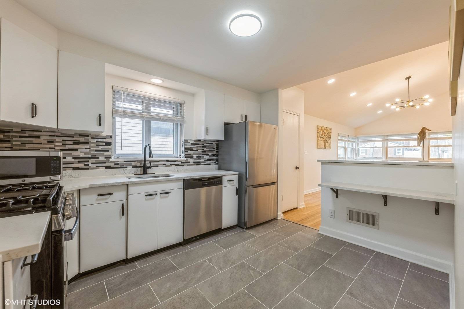 Highland Park, IL 60035,1317 Ferndale AVE