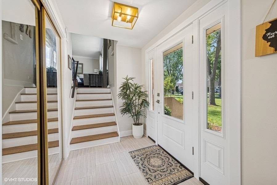 Darien, IL 60561,1105 69th ST