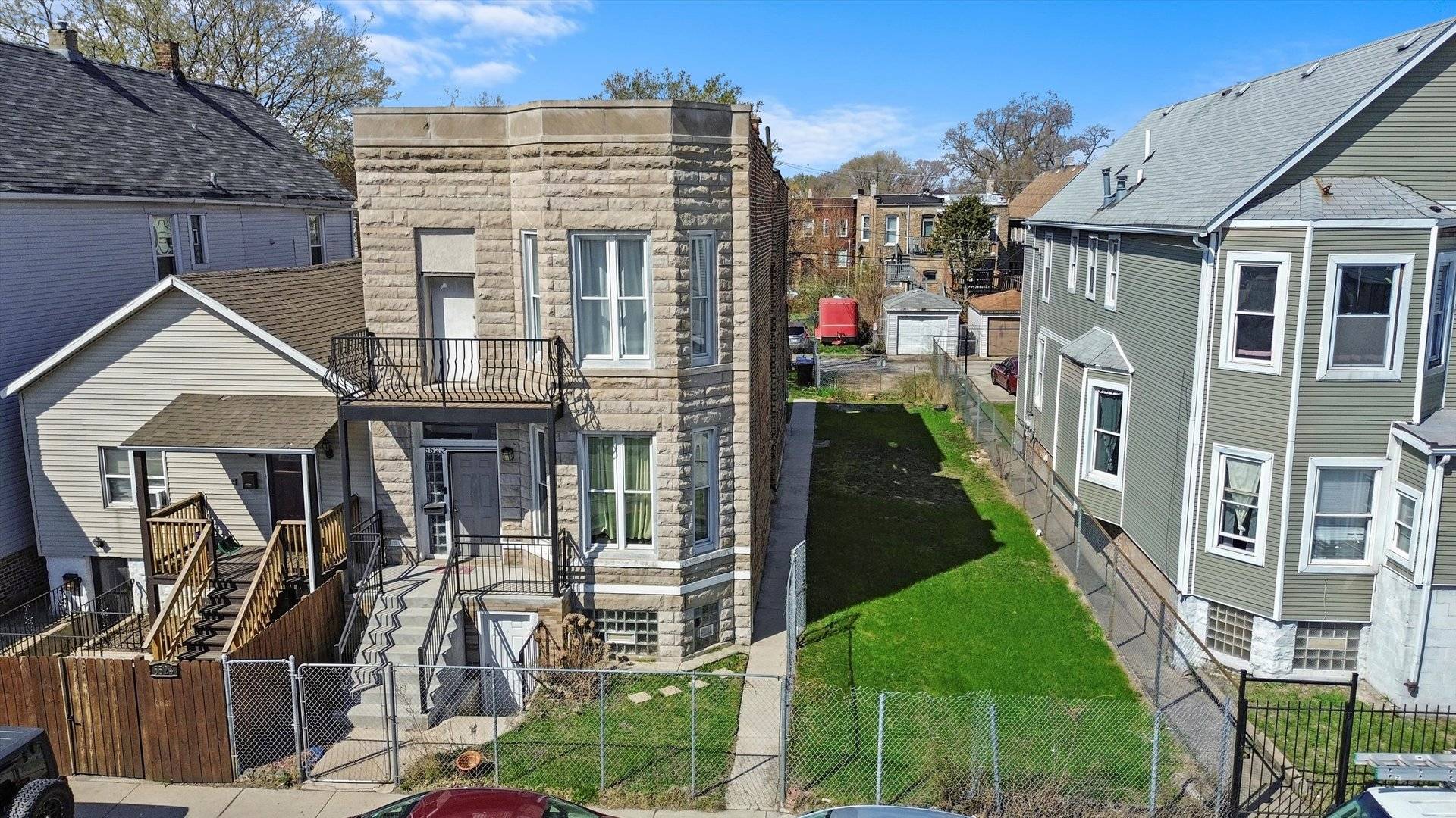 Chicago, IL 60621,5522 S Wells ST