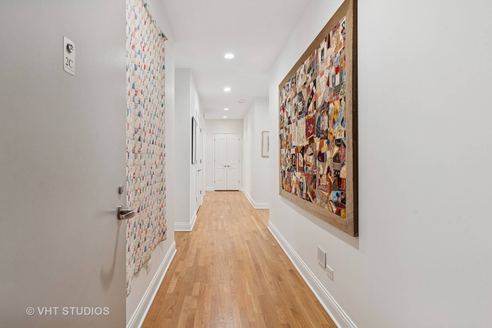 Chicago, IL 60657,2835 N Lakewood AVE #2C
