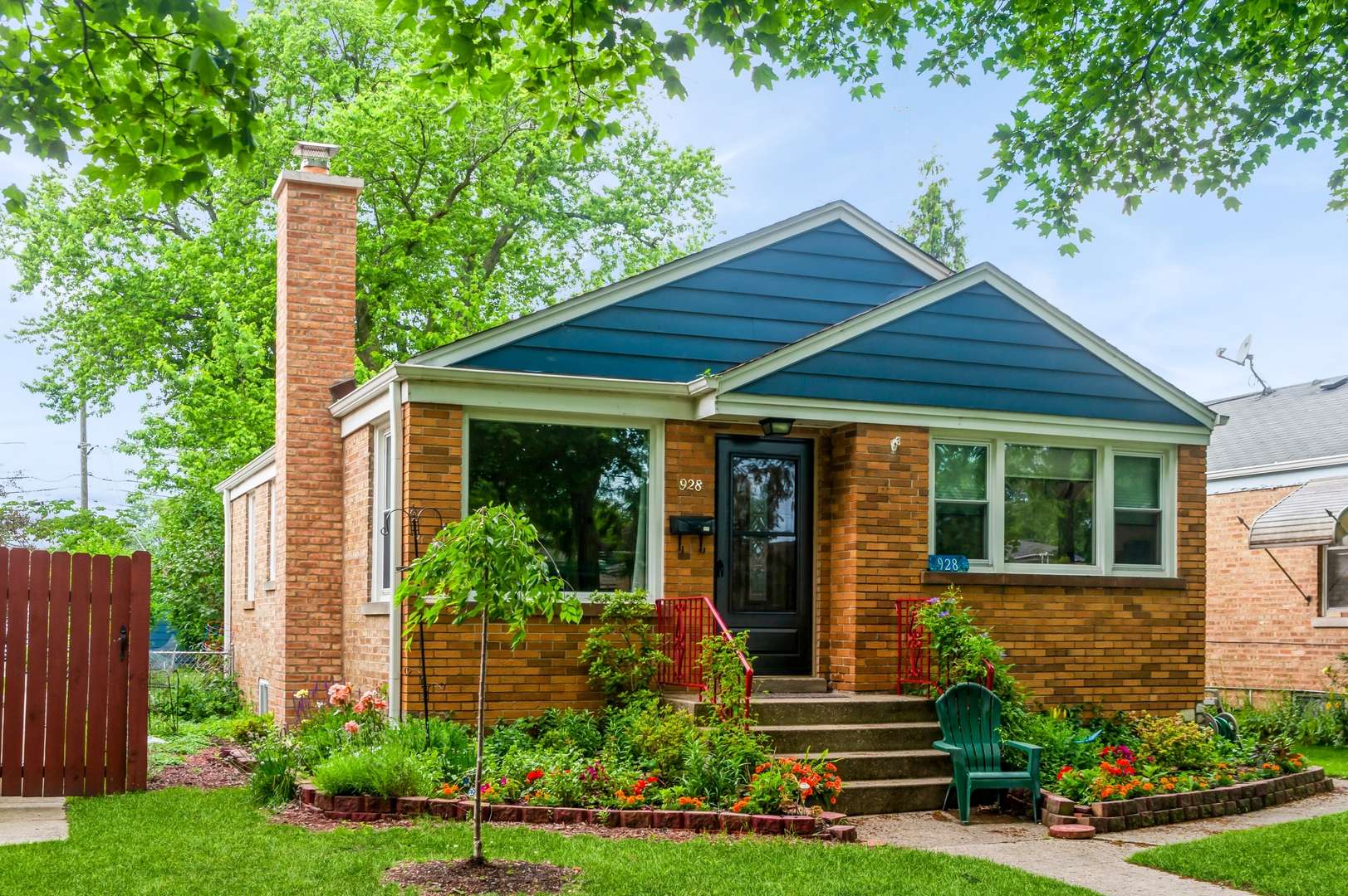 Evanston, IL 60202,928 Grey AVE
