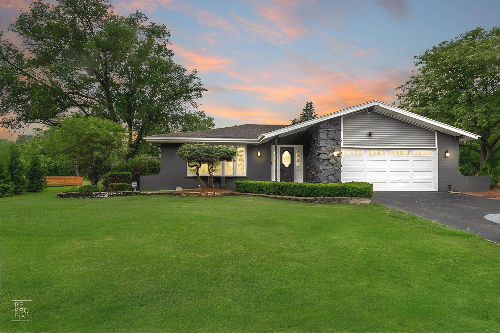 Palos Park, IL 60464,12620 S Kinvarra DR
