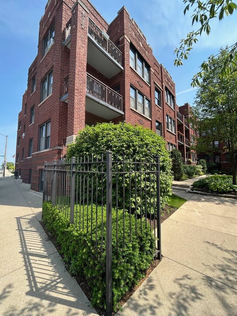 Oak Park, IL 60304,629 Garfield ST #1N