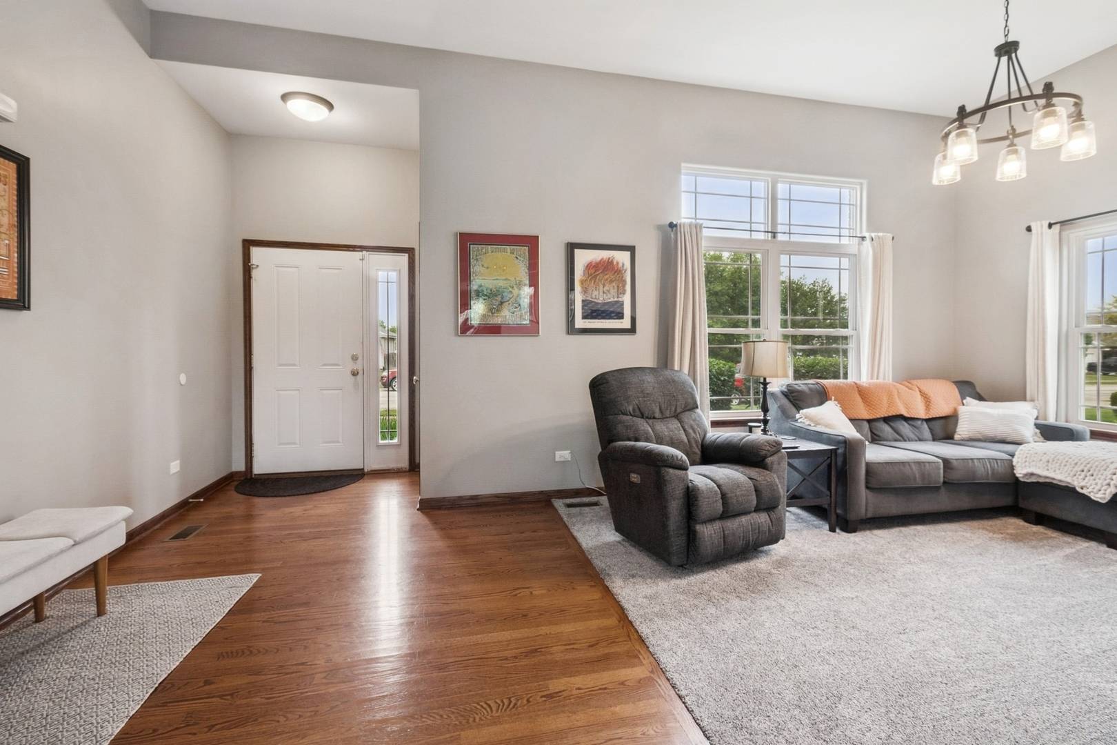 Manteno, IL 60950,610 Sandburg DR