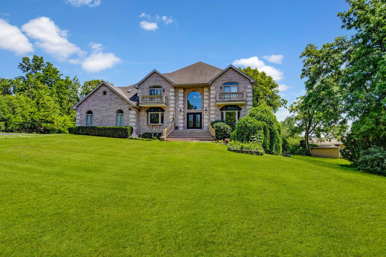 Lemont, IL 60439,1383 Gordon LN
