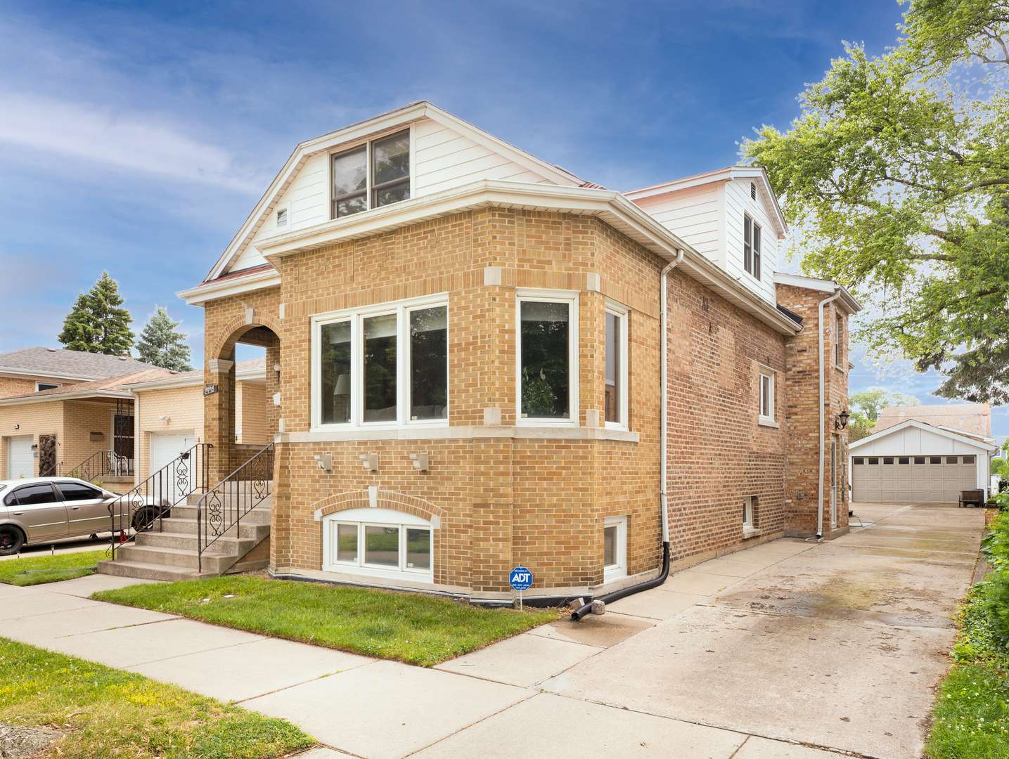 River Grove, IL 60171,2435 Davisson ST