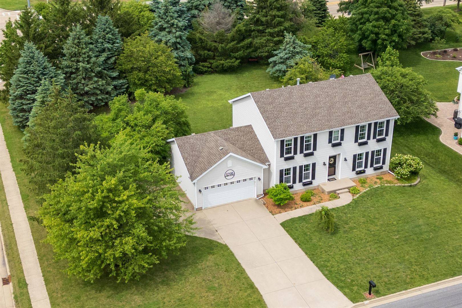 Normal, IL 61761,1098 Ironwood Cc DR