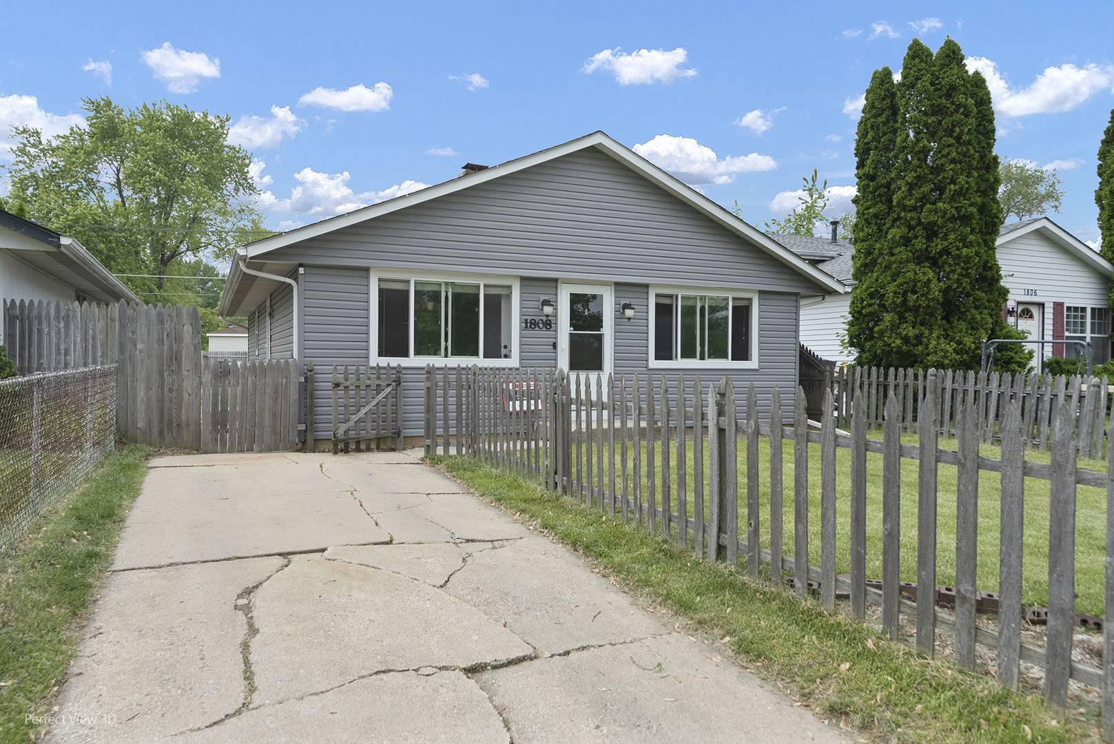 Zion, IL 60099,1808 Jethro AVE