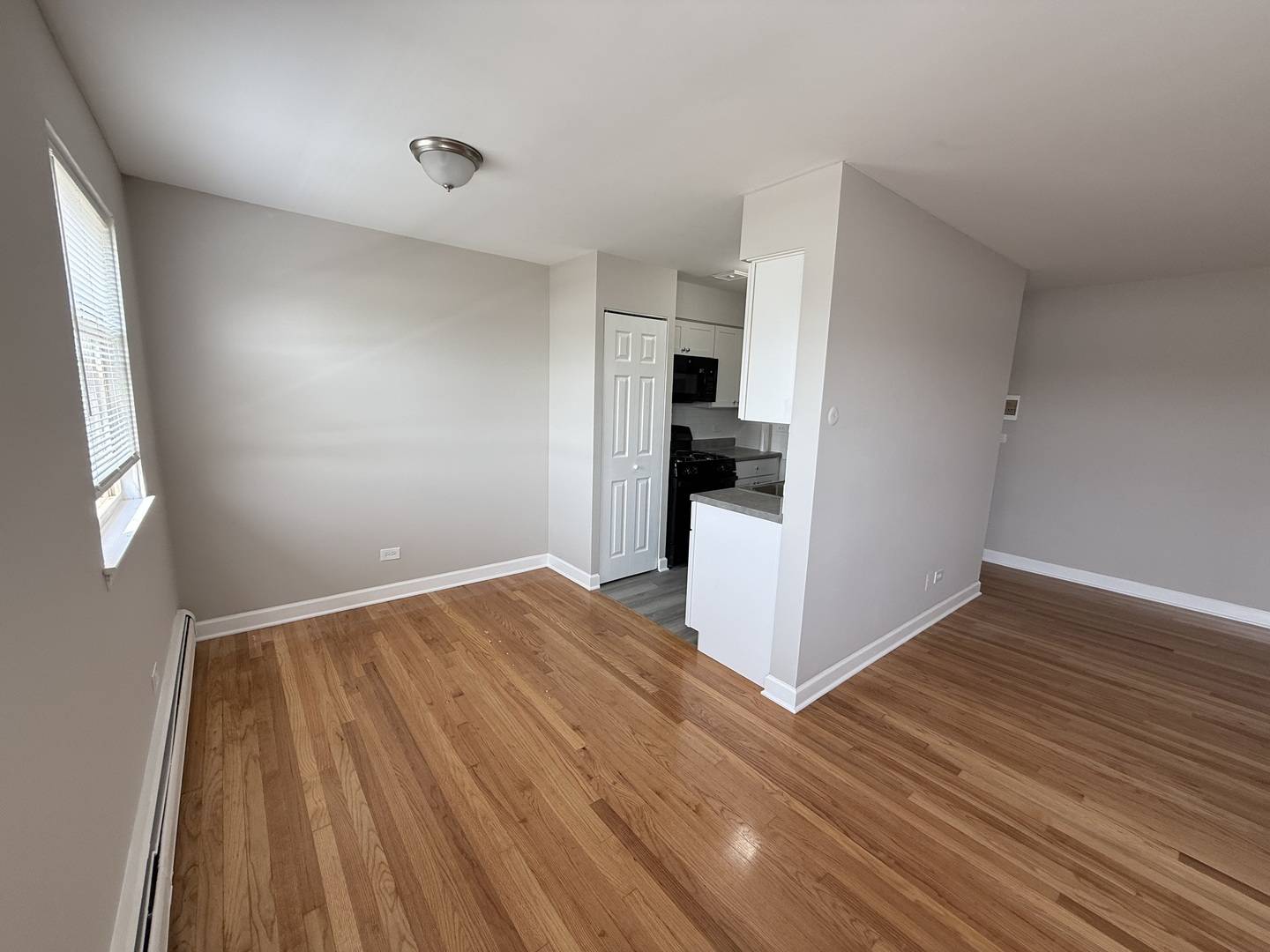 River Grove, IL 60171,3001 Thatcher AVE #4D