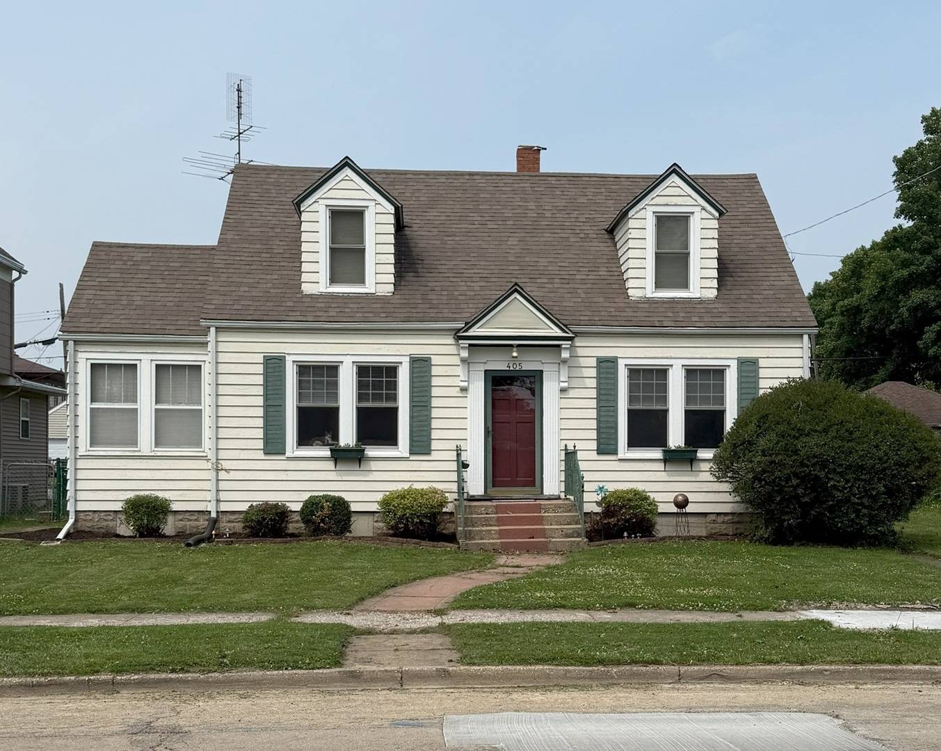 Polo, IL 61064,405 N Division AVE