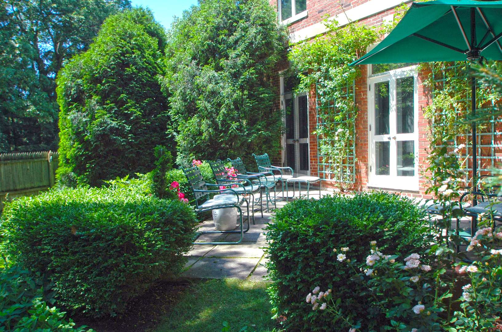 Lake Forest, IL 60045,531 N Mayflower RD #531