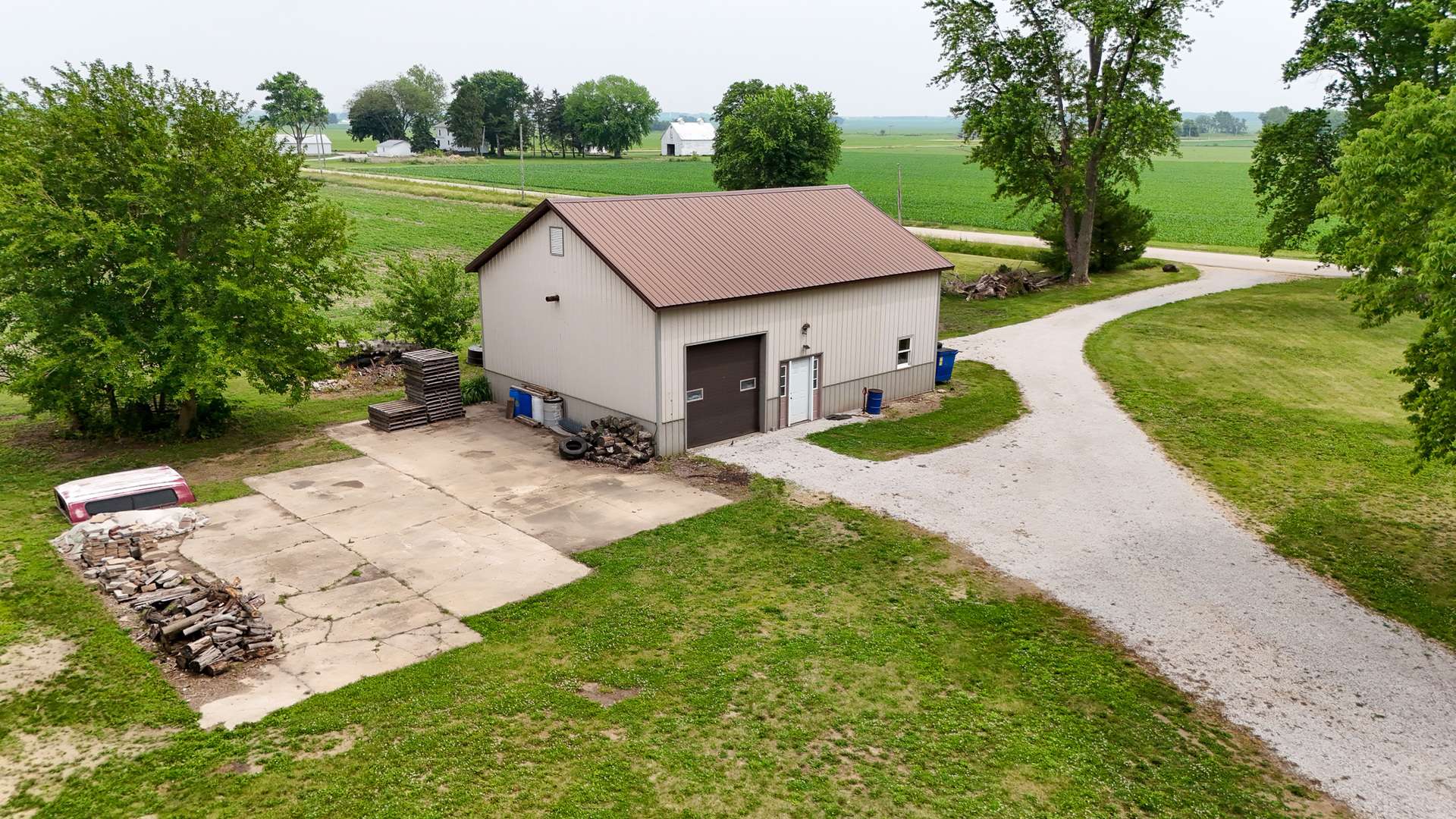 Walnut, IL 61376,382 Keigwin RD