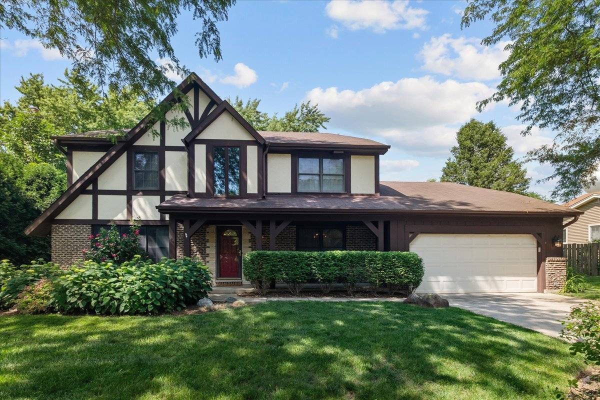 Libertyville, IL 60048,508 Fairlawn AVE