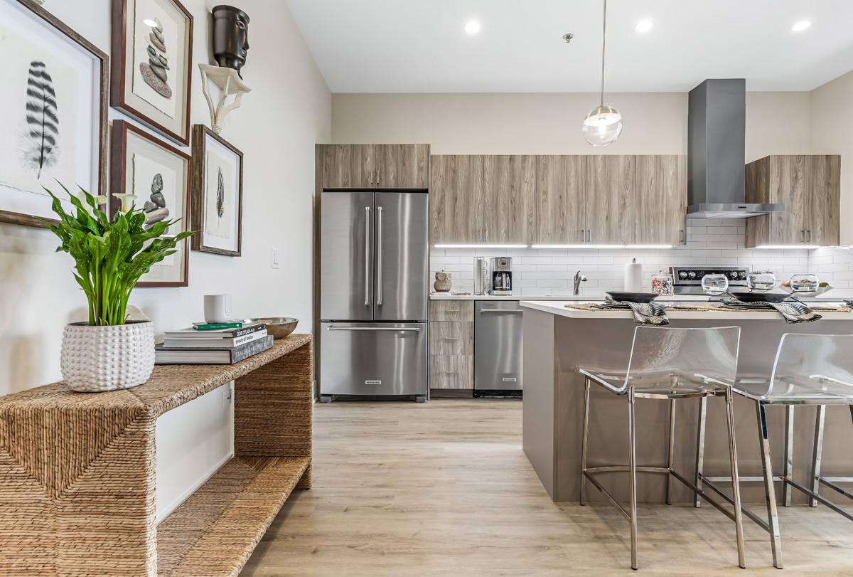 Oak Park, IL 60302,435 Madison ST #308