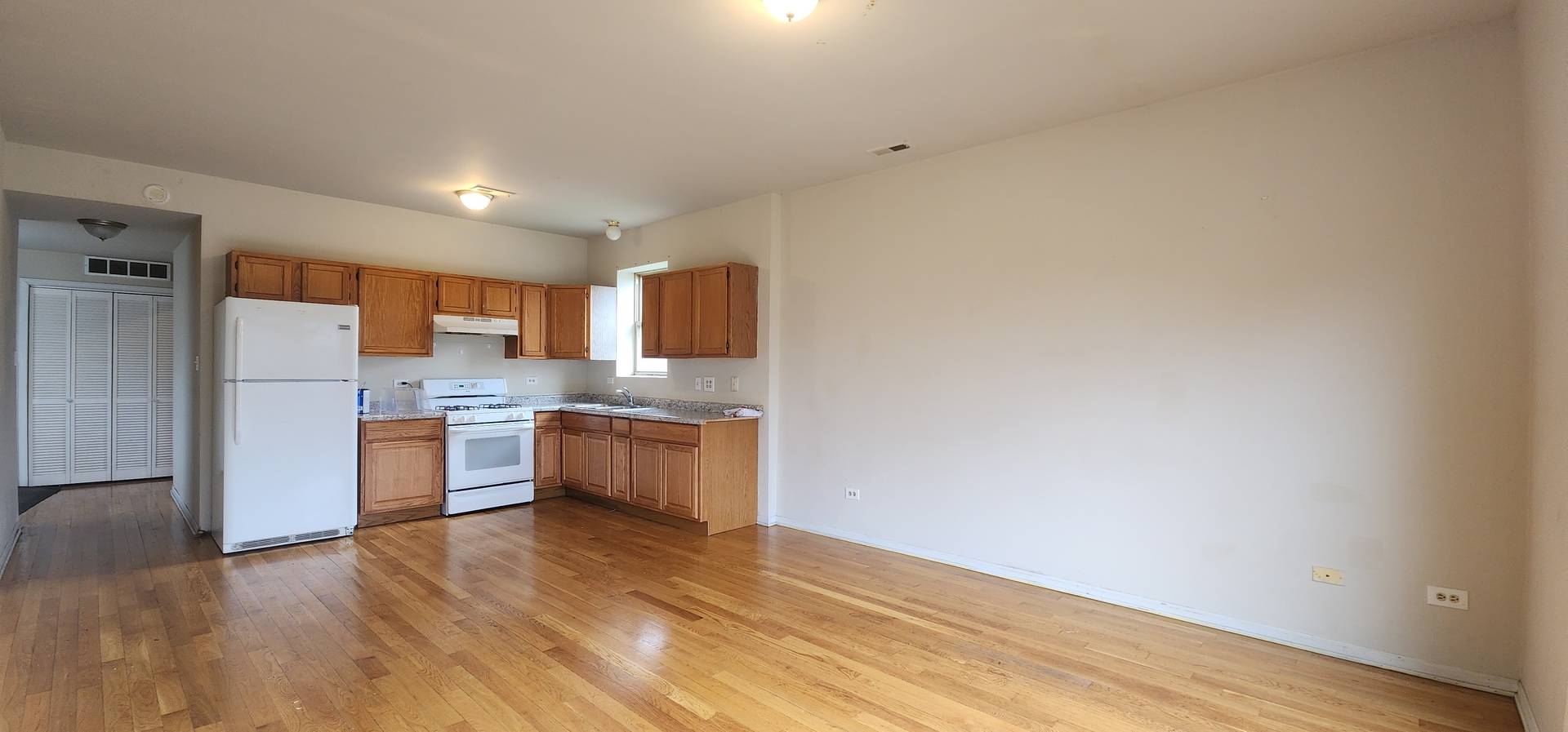 Chicago, IL 60612,2902 W Fillmore ST #2