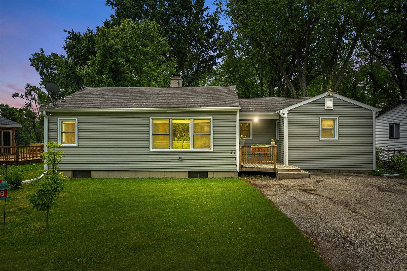 Wonder Lake, IL 60097,9111 Memory TRL