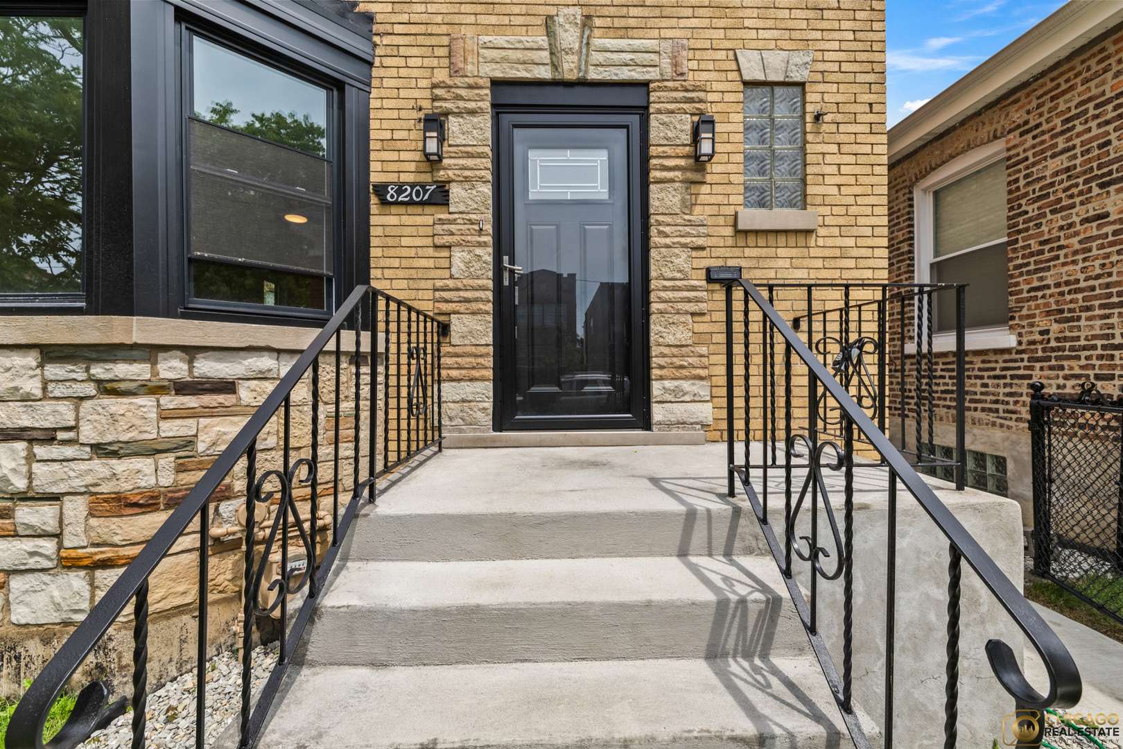 Chicago, IL 60620,8207 S Laflin ST