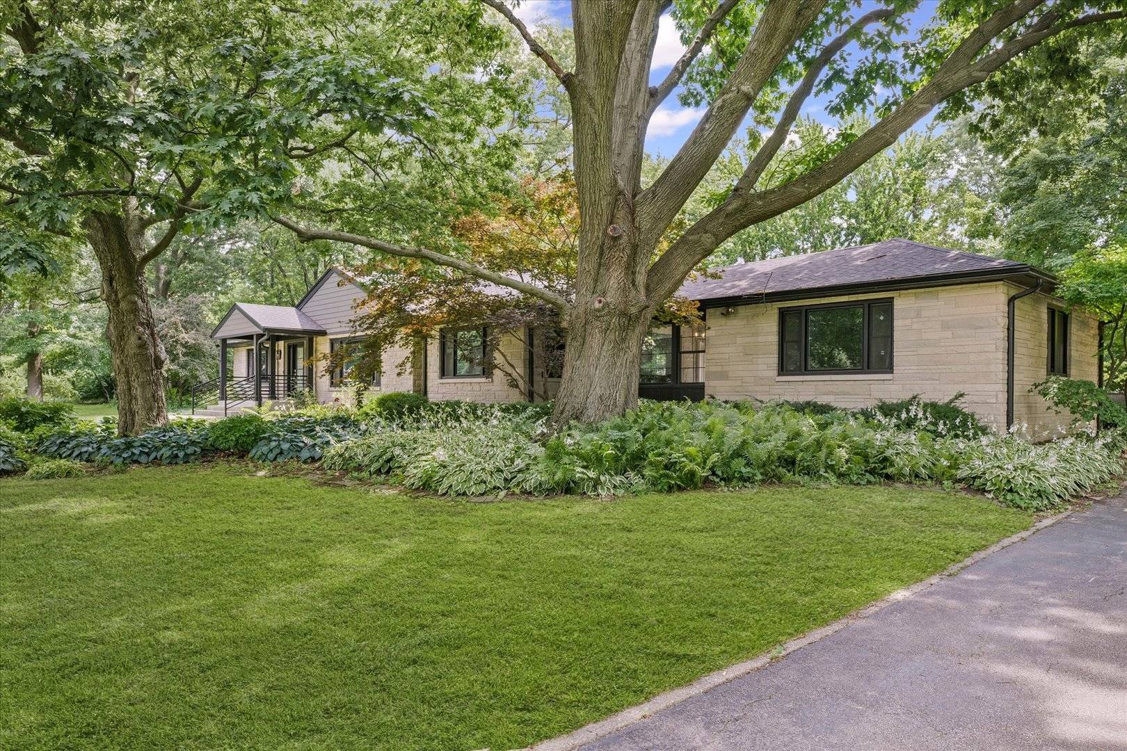 Champaign, IL 61821,32 Greencroft DR