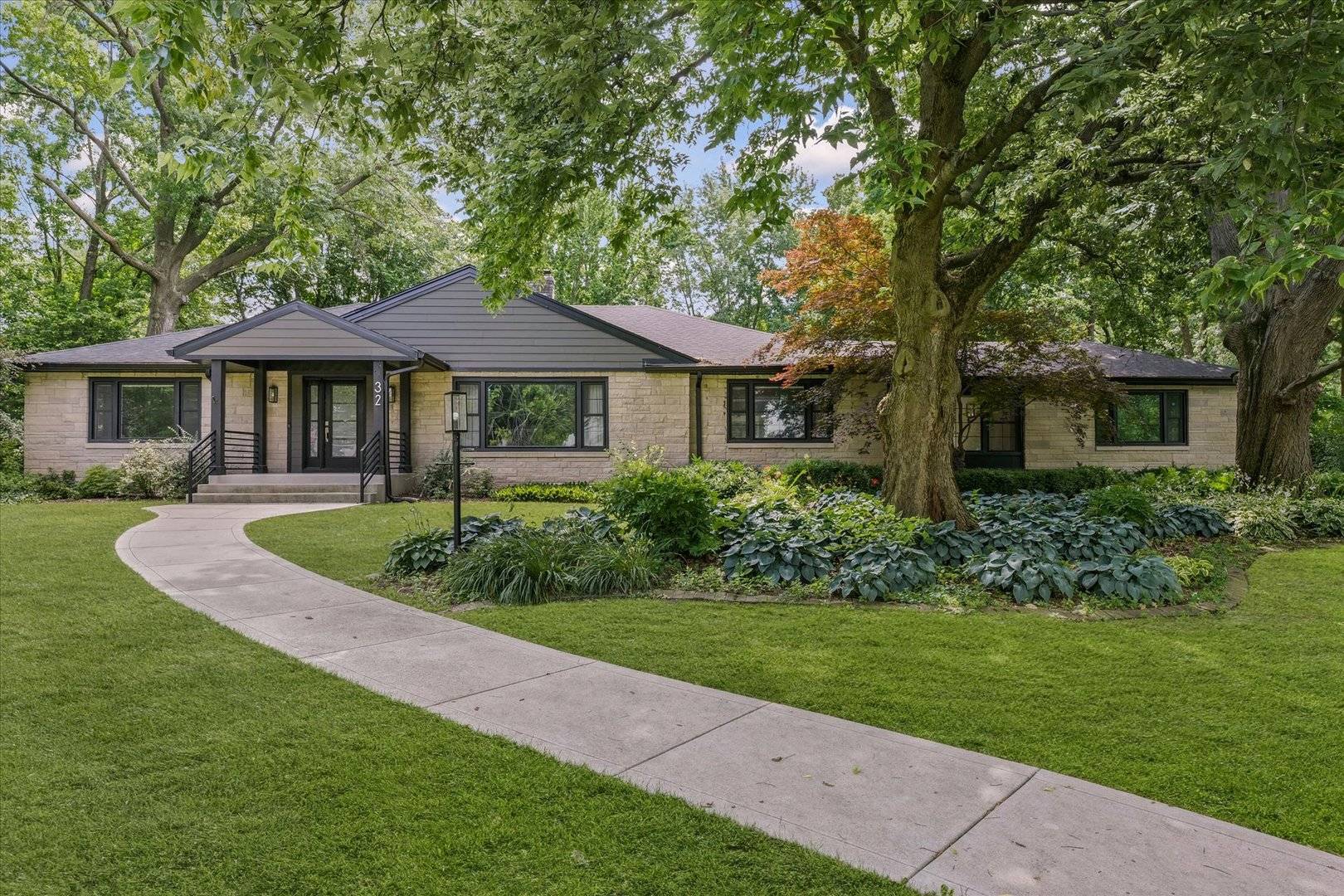 Champaign, IL 61821,32 Greencroft DR