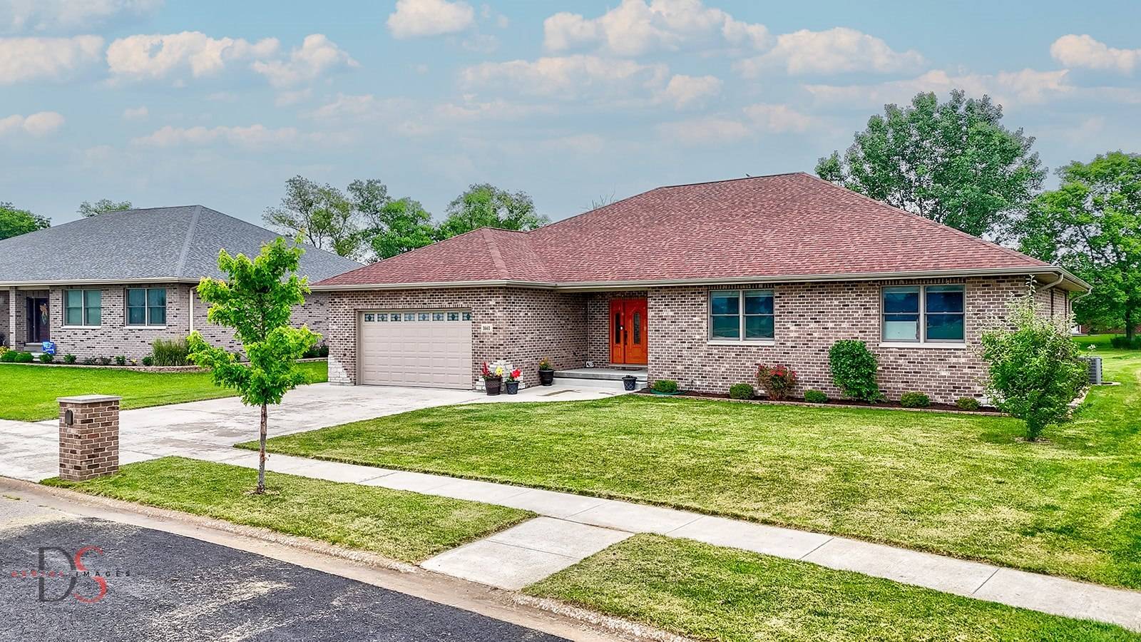Morris, IL 60450,1661 Locust RD
