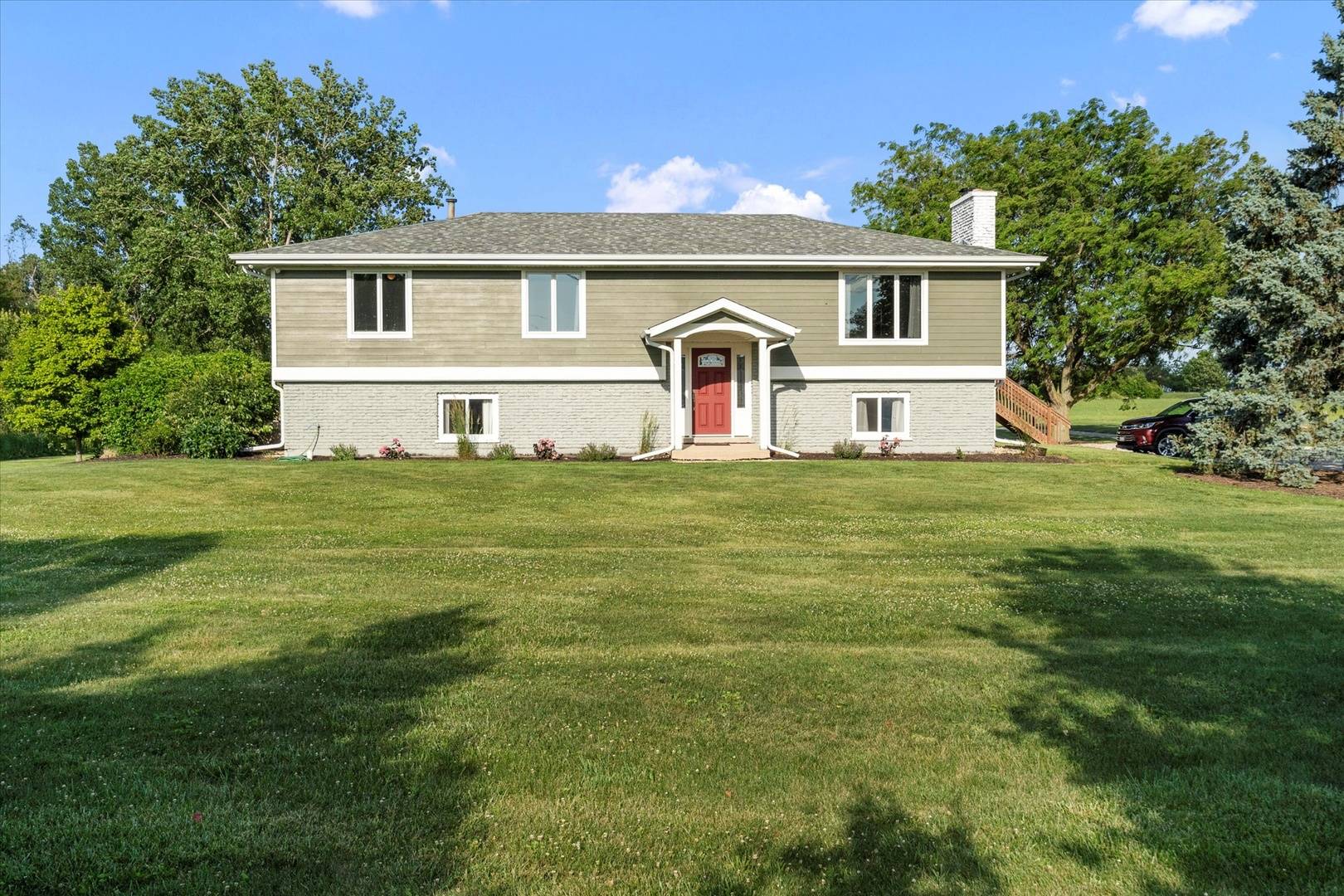 New Lenox, IL 60451,1002 S Schoolhouse RD