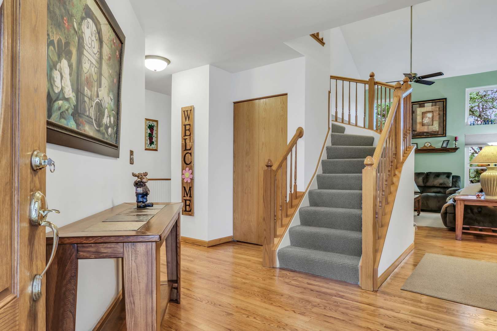 Algonquin, IL 60102,2101 Peach Tree LN