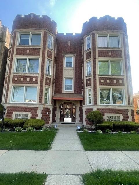 Chicago, IL 60619,8141 S Michigan AVE #1