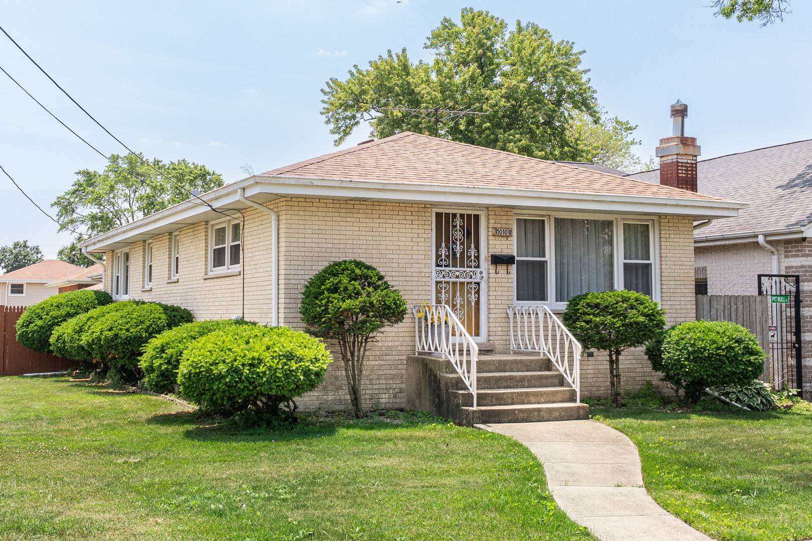 Schiller Park, IL 60176,10101 Belle Plaine AVE