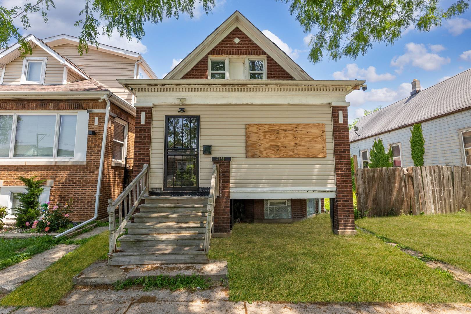 Chicago, IL 60621,7125 S Sangamon ST