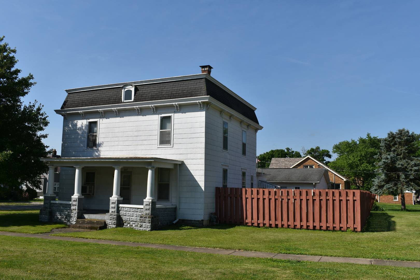 Benson, IL 61516,207 State ST