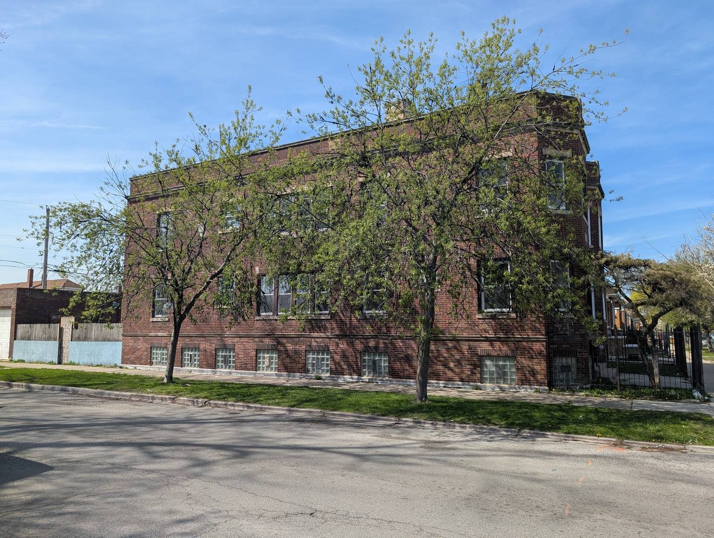 Chicago, IL 60629,Address not disclosed