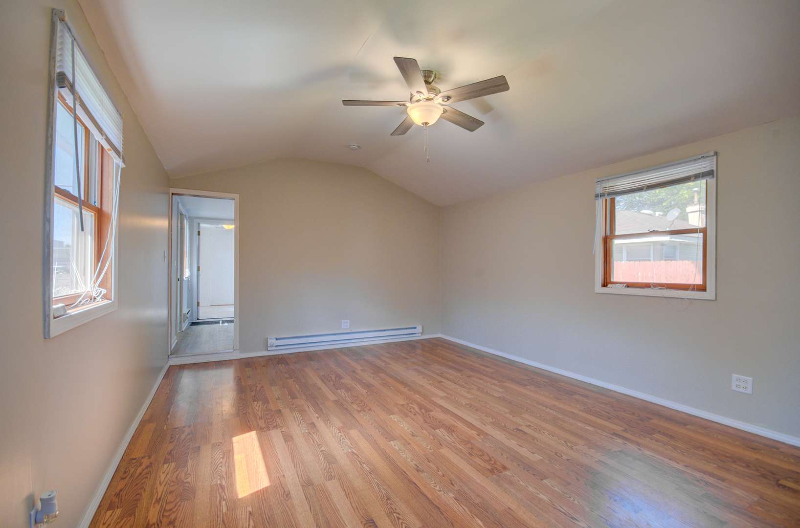 Crest Hill, IL 60403,2024 Plainfield RD
