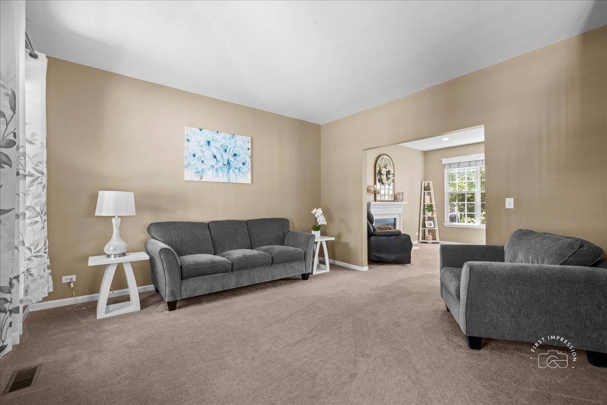 Geneva, IL 60134,3210 Larrabee DR