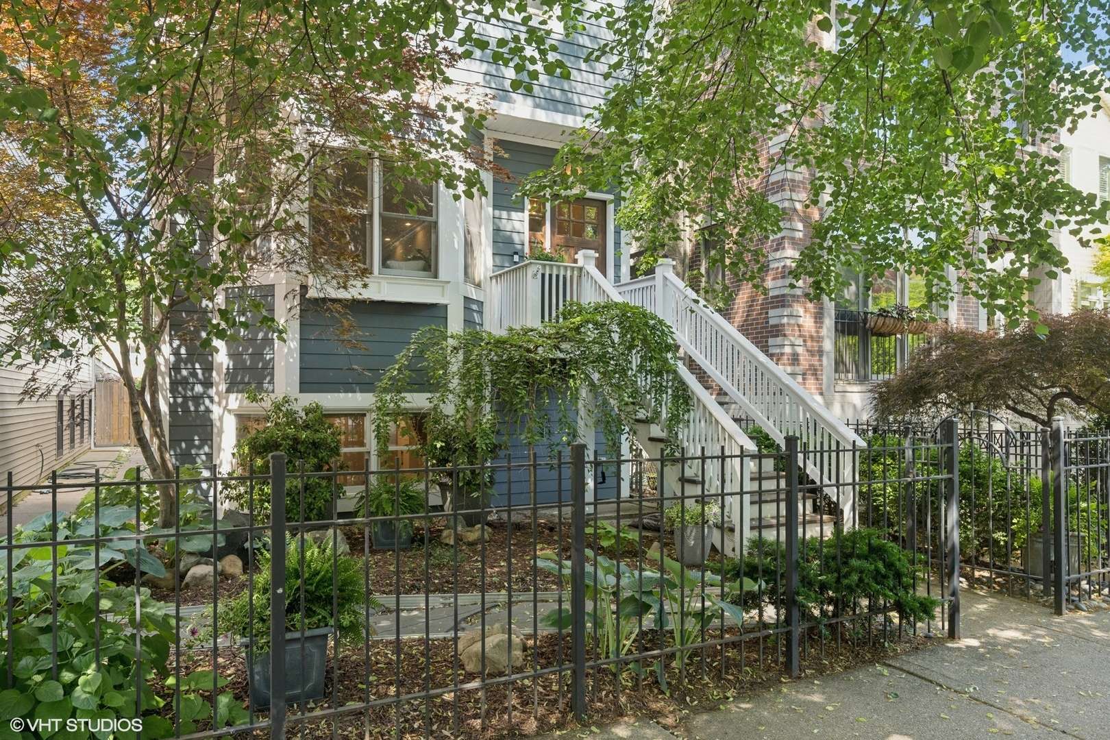 Chicago, IL 60618,3444 N Hamilton AVE