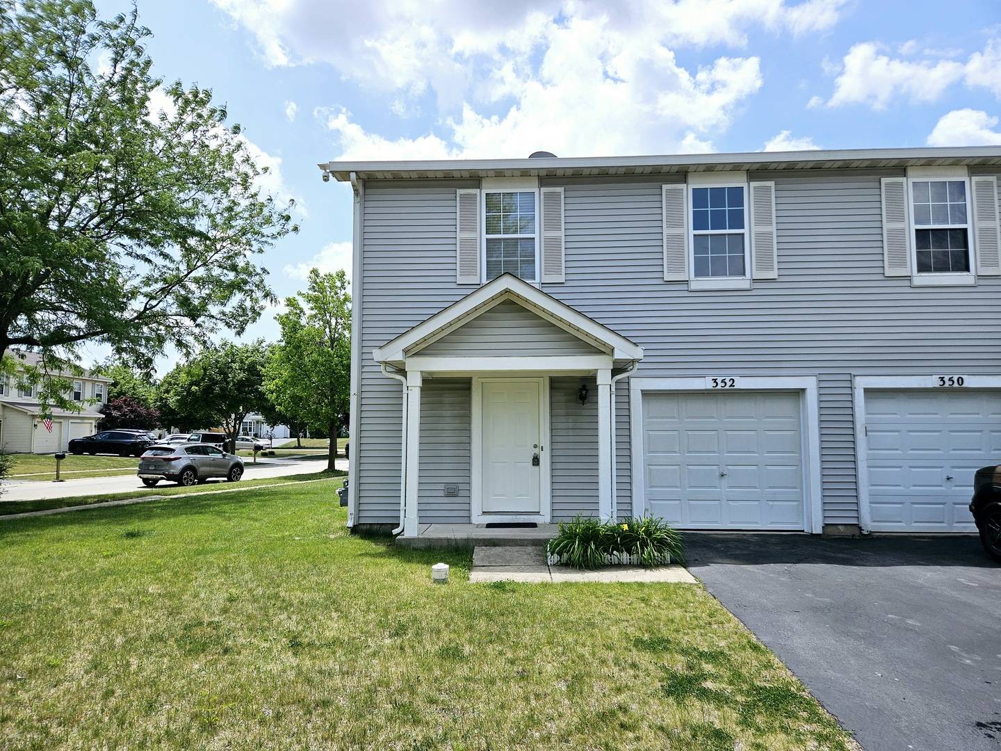 Romeoville, IL 60446,352 Richfield TRL