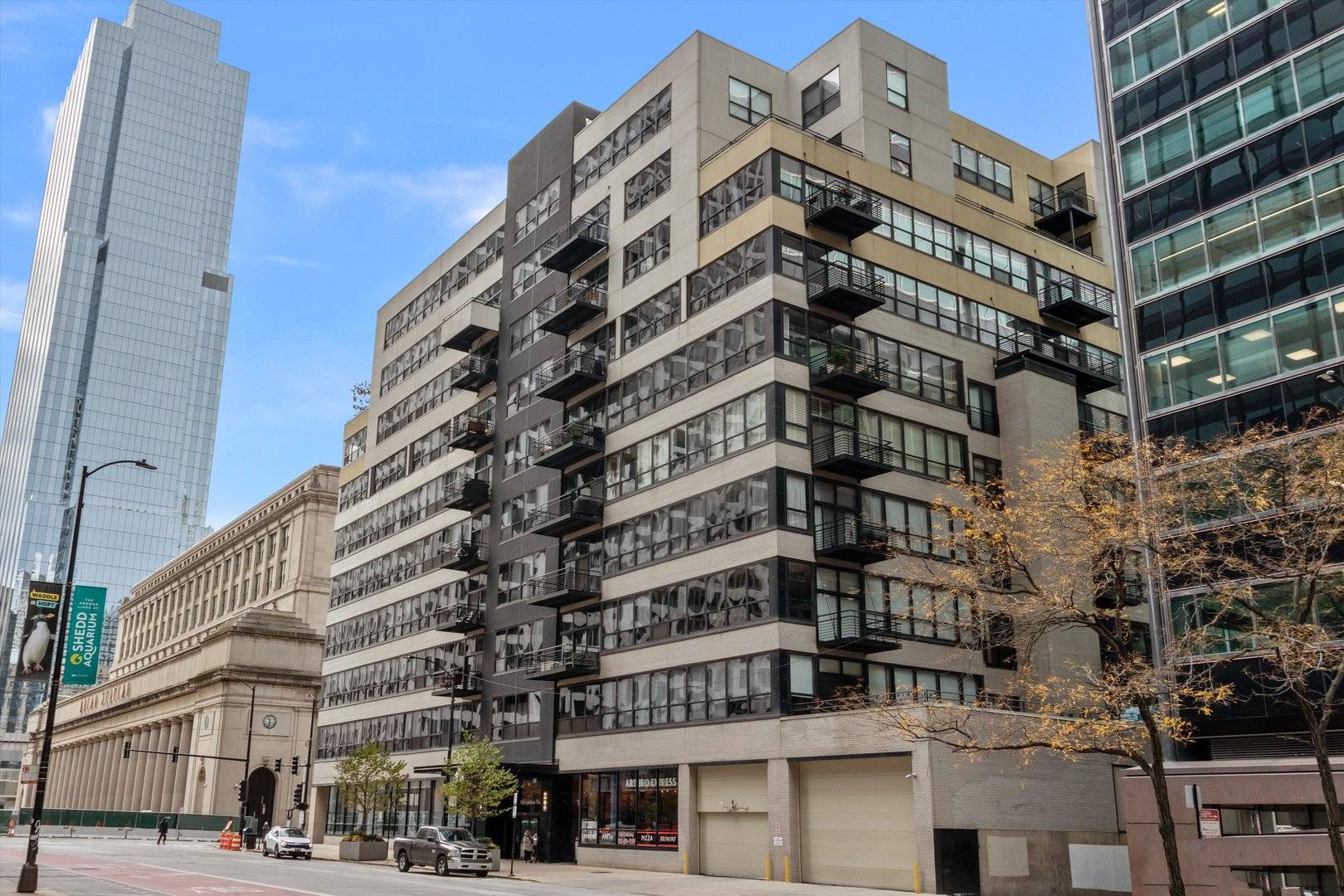 Chicago, IL 60606,130 S CANAL ST #624