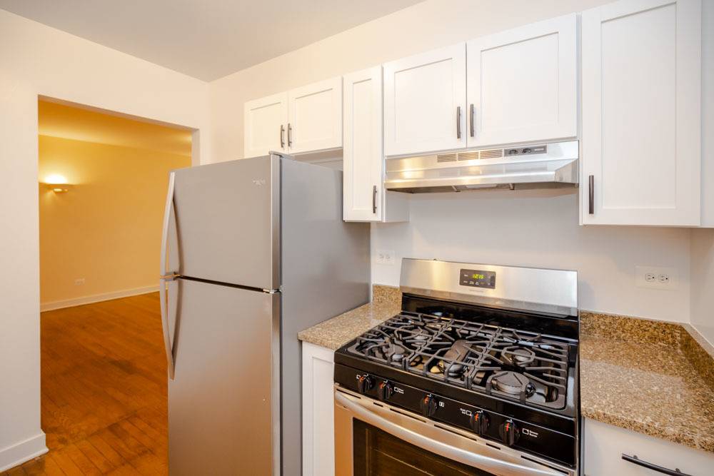 Chicago, IL 60647,2242 N Monticello AVE #1E