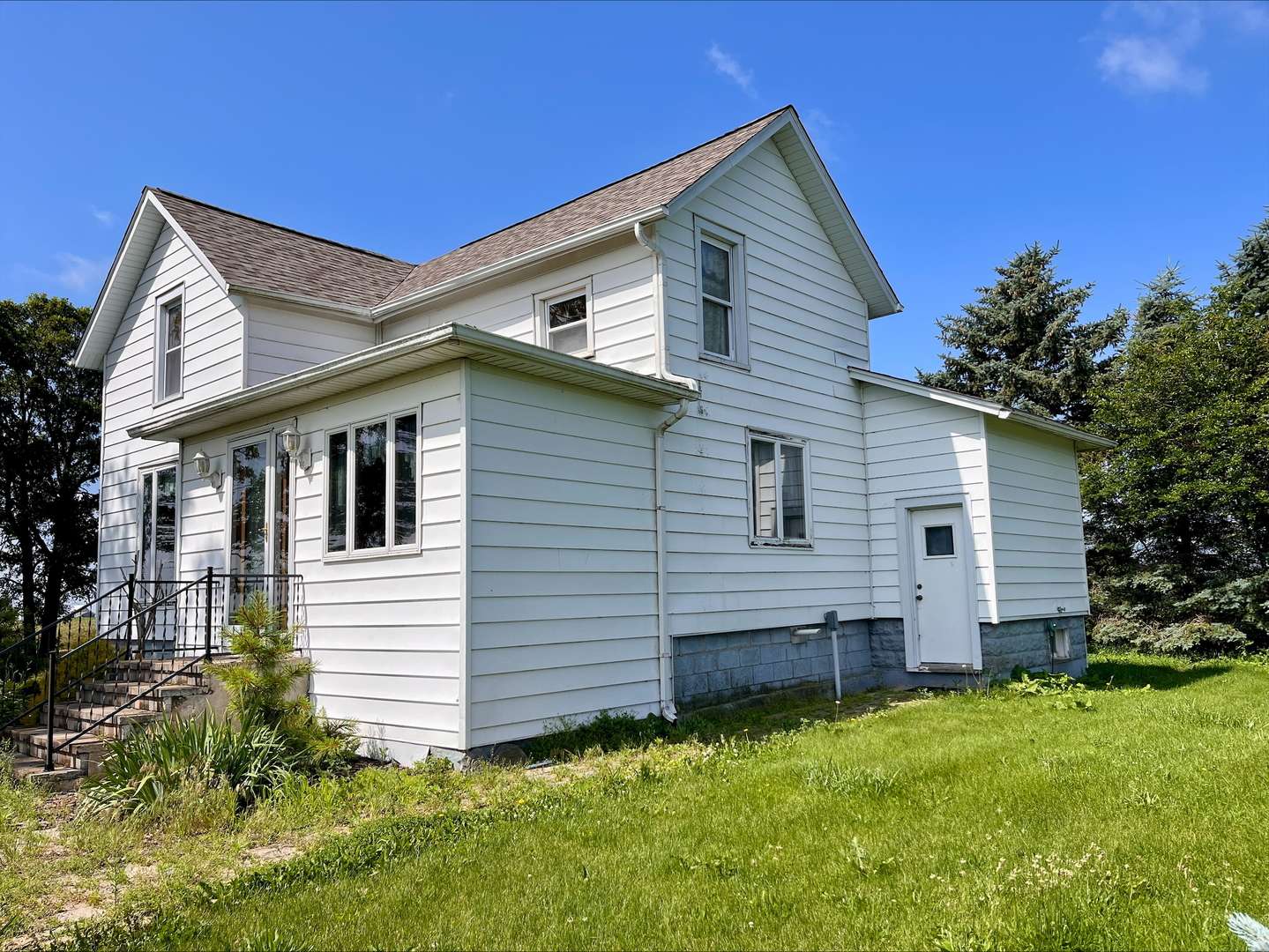 Danforth, IL 60930,1116 E 2300 North RD