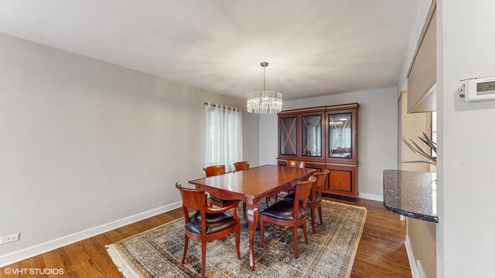 Lincolnwood, IL 60712,4266 W Pratt AVE