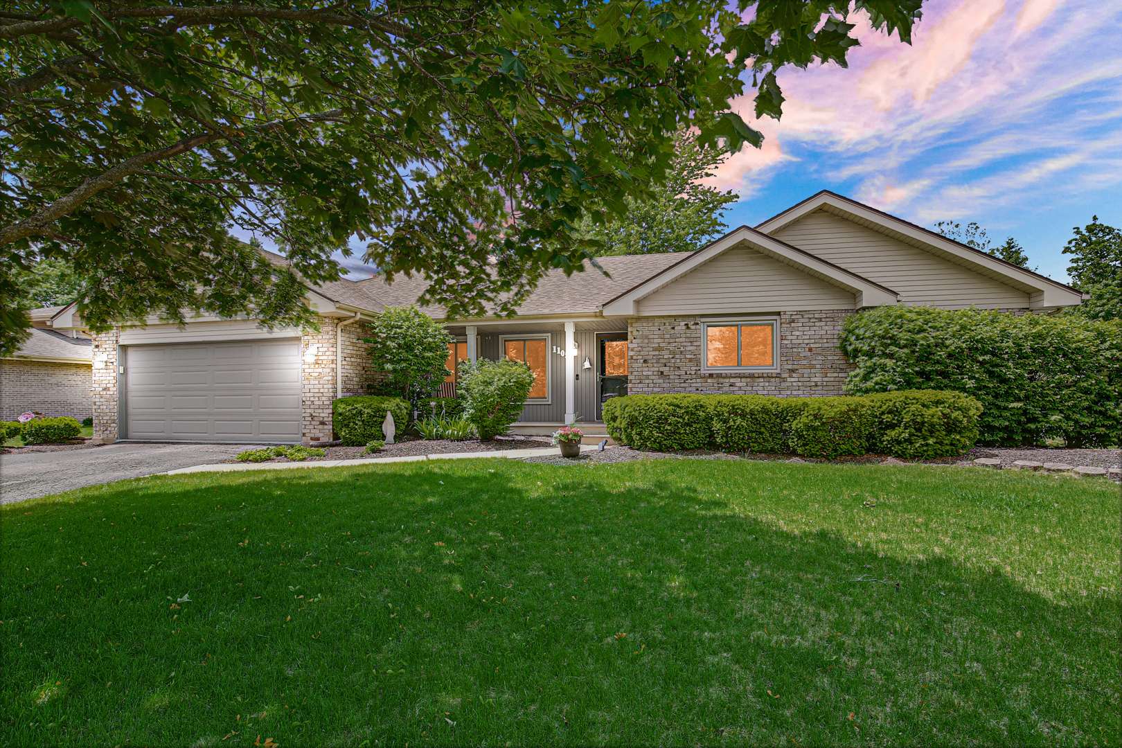 New Lenox, IL 60451,1105 Somerset Acres
