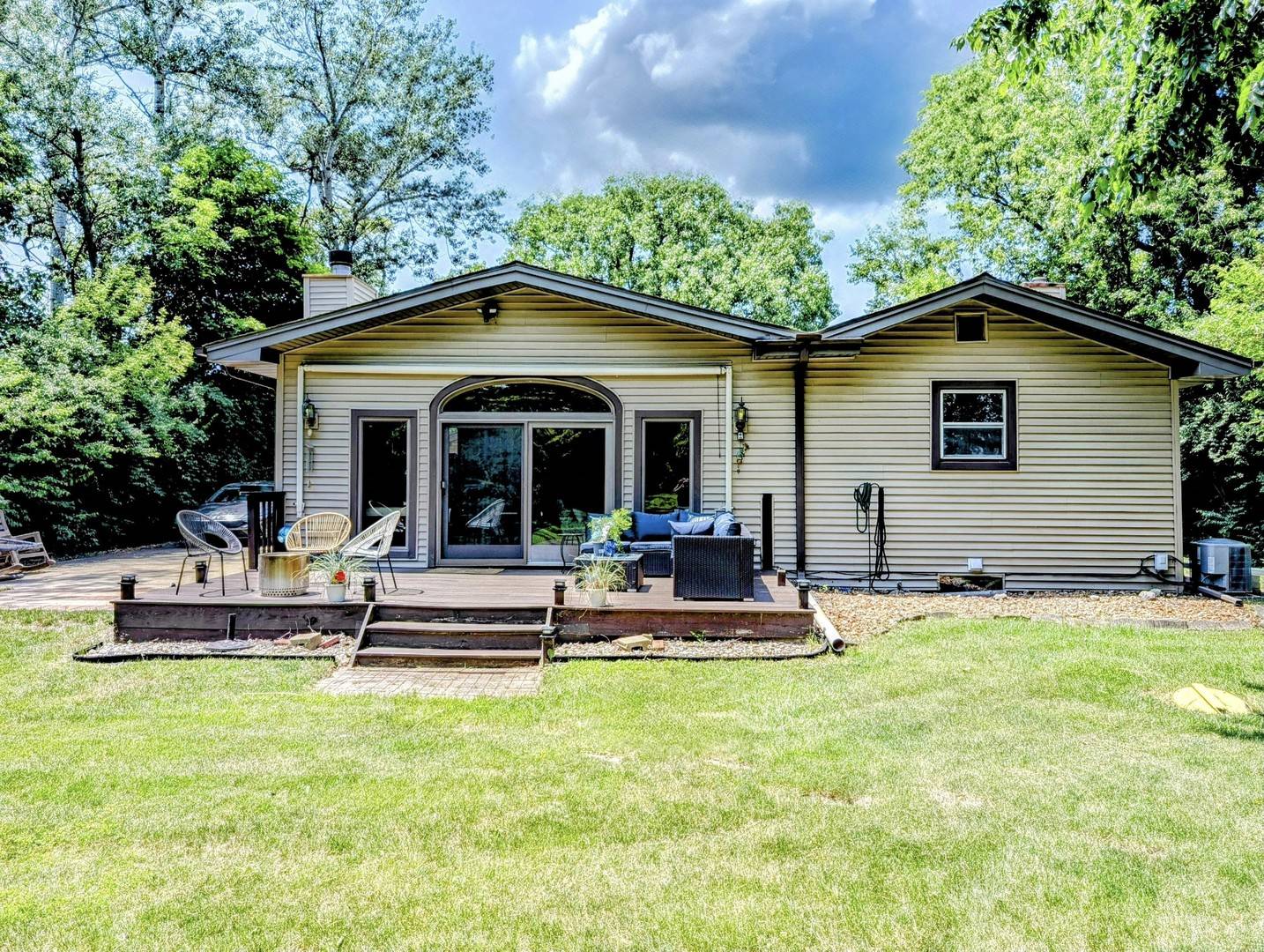 New Lenox, IL 60451,1274 N Cooper RD