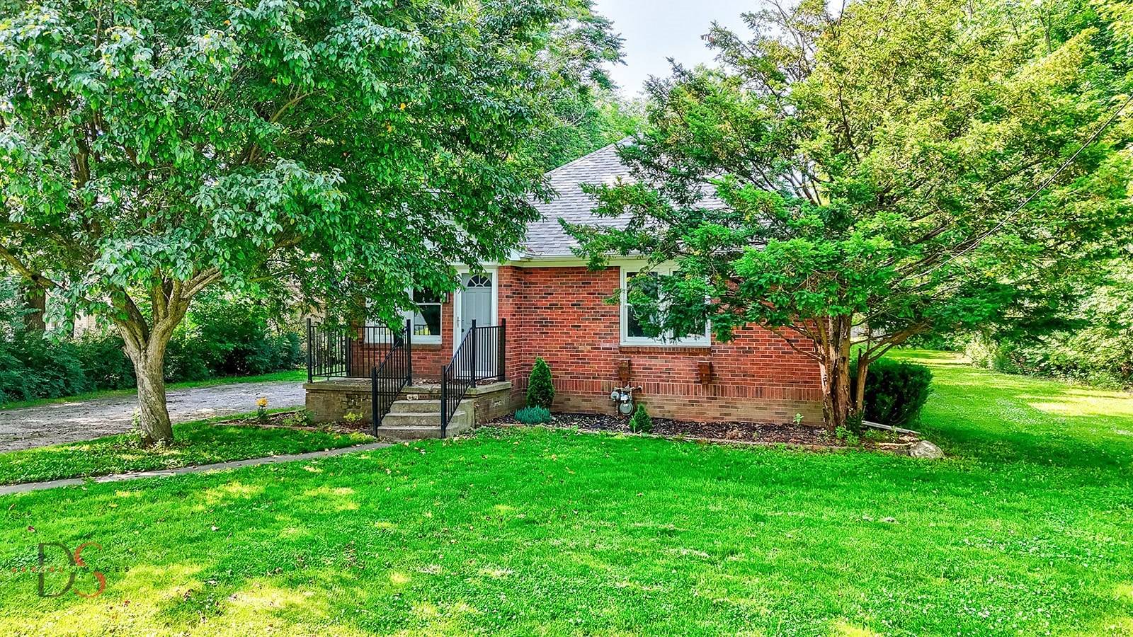 Streator, IL 61364,305 W 3rd ST