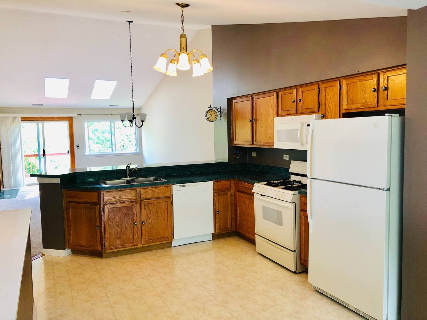 Darien, IL 60561,8225 Ripple Ridge DR #8225