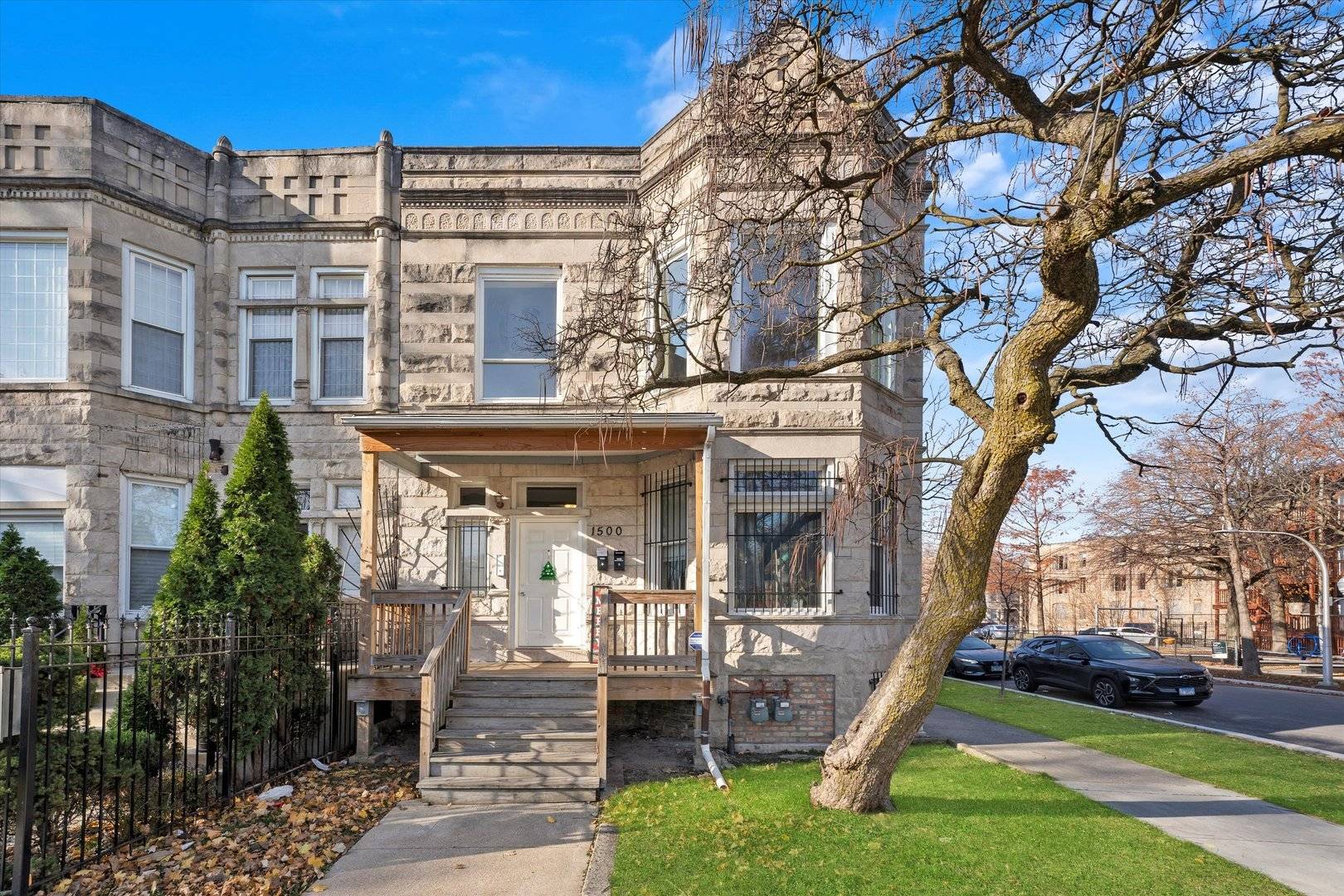 Chicago, IL 60623,1500 S Trumbull AVE #1