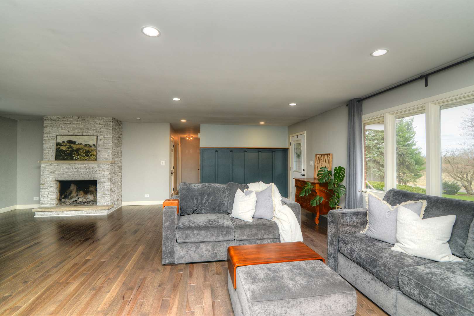 Elgin, IL 60124,41W330 Muirhead RD
