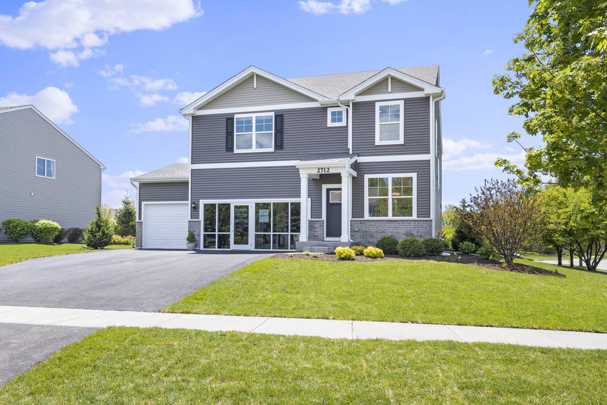 Yorkville, IL 60560,2712 Cranston CIR