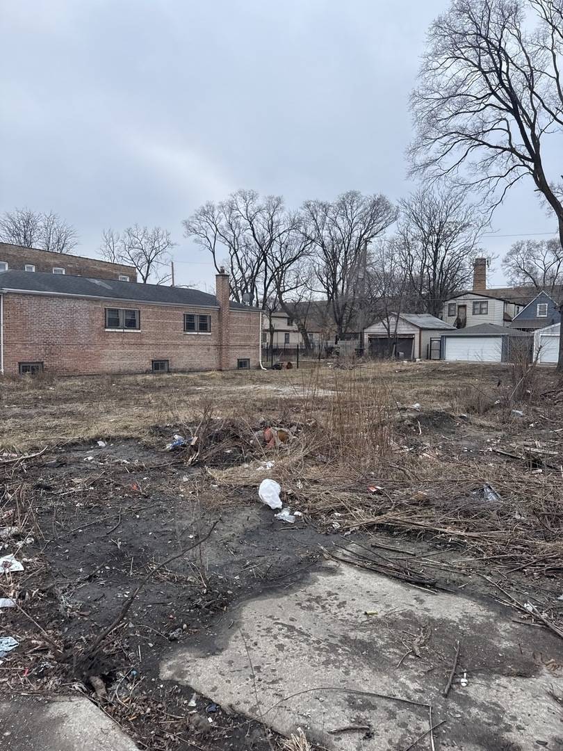 Chicago, IL 60636,6518 S DAMEN AVE