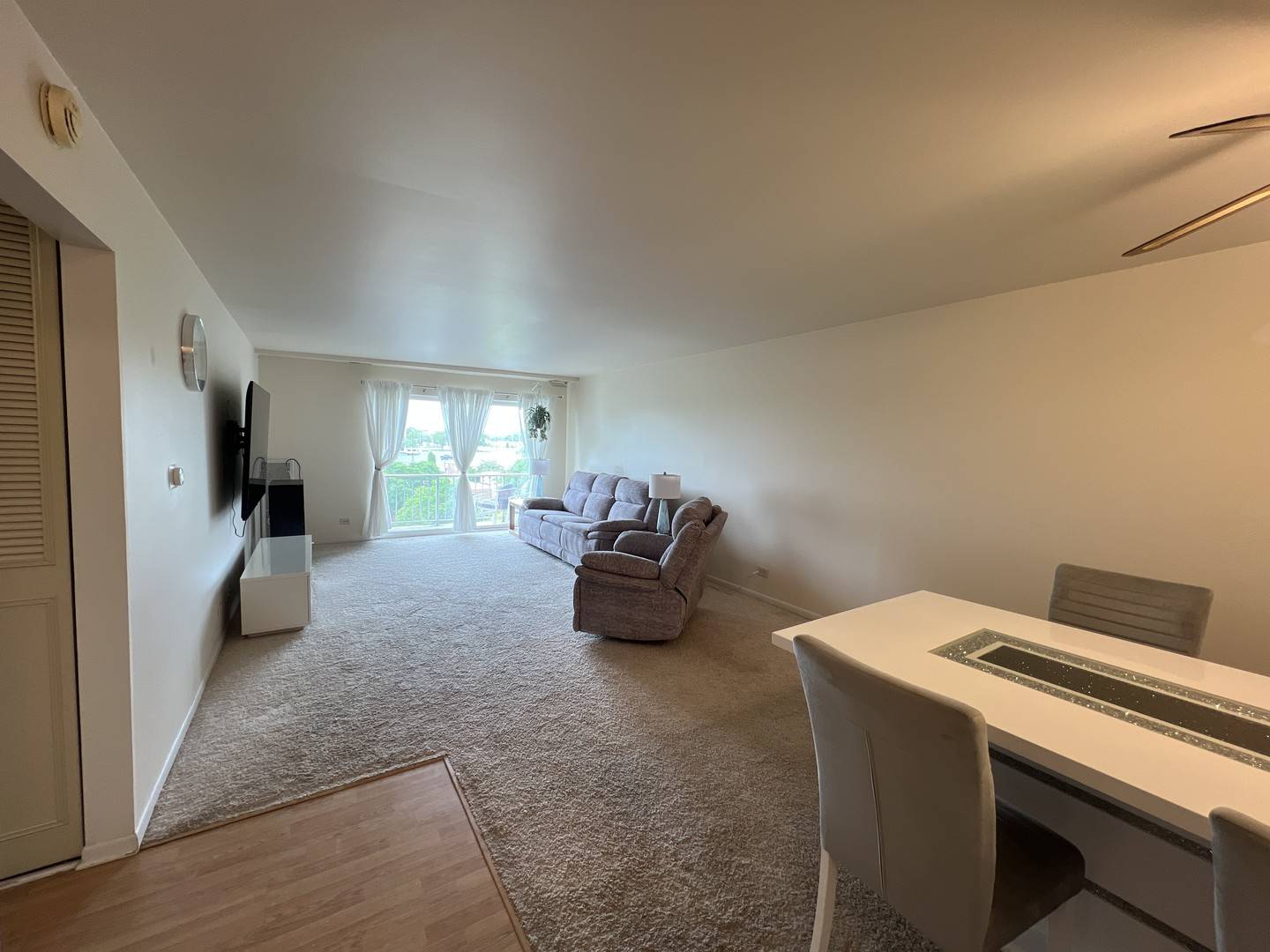 Palatine, IL 60074,900 E Wilmette RD #411