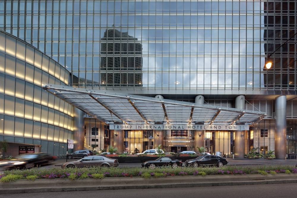 Chicago, IL 60611,401 N Wabash AVE #32J