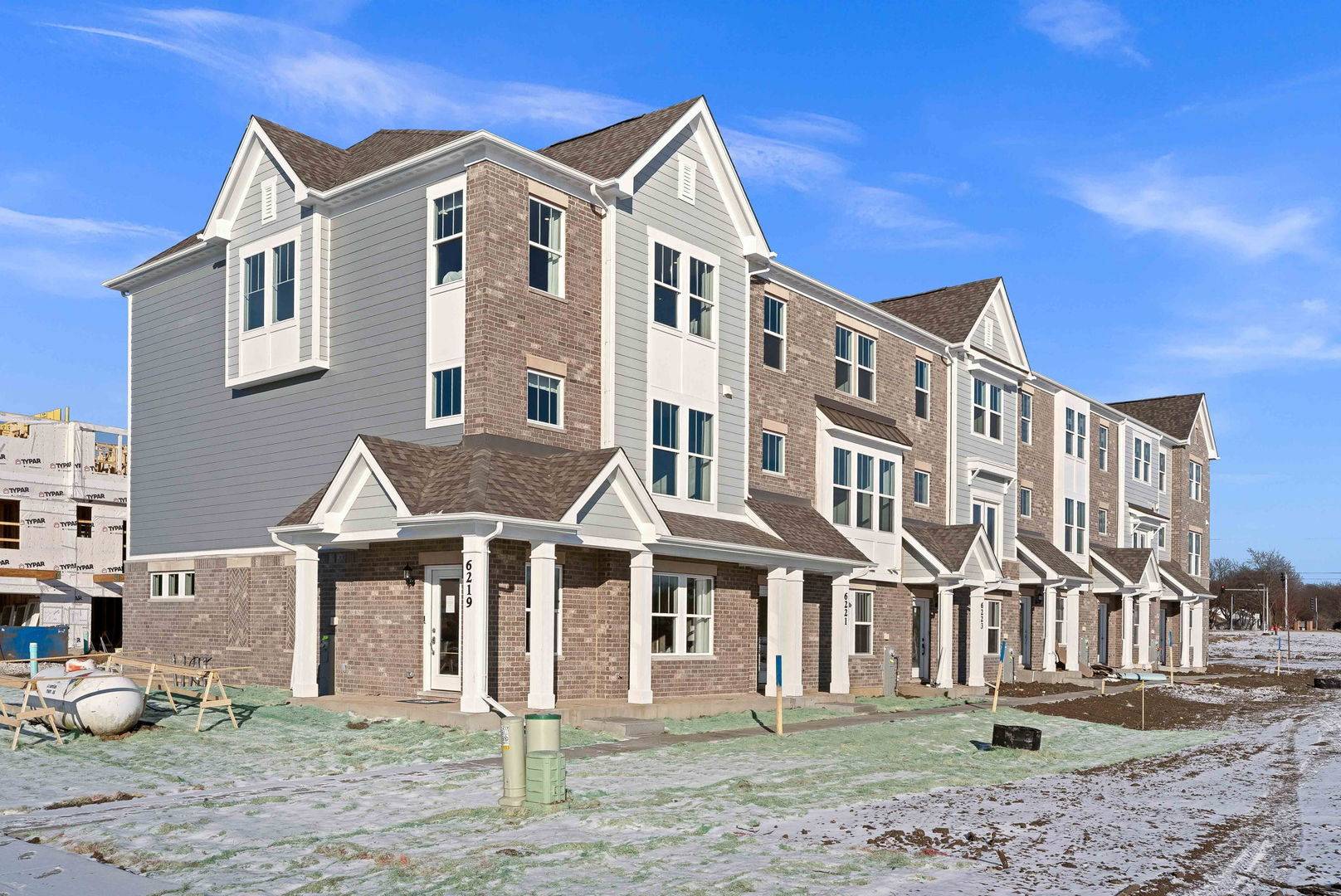 Woodridge, IL 60517,6285 Sandbelt DR #34002